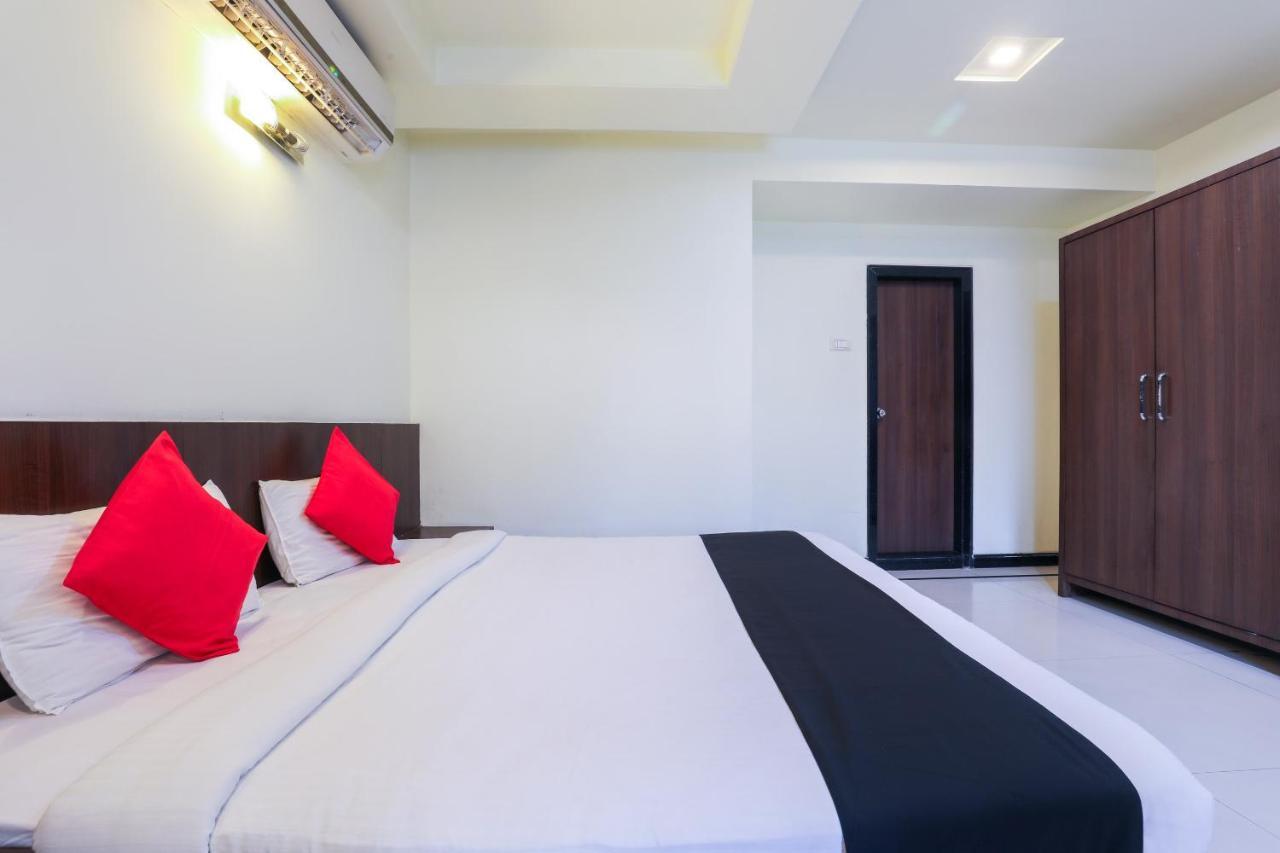 Oyo 63283 Shakti Palace Hotel Boma Zewnętrze zdjęcie